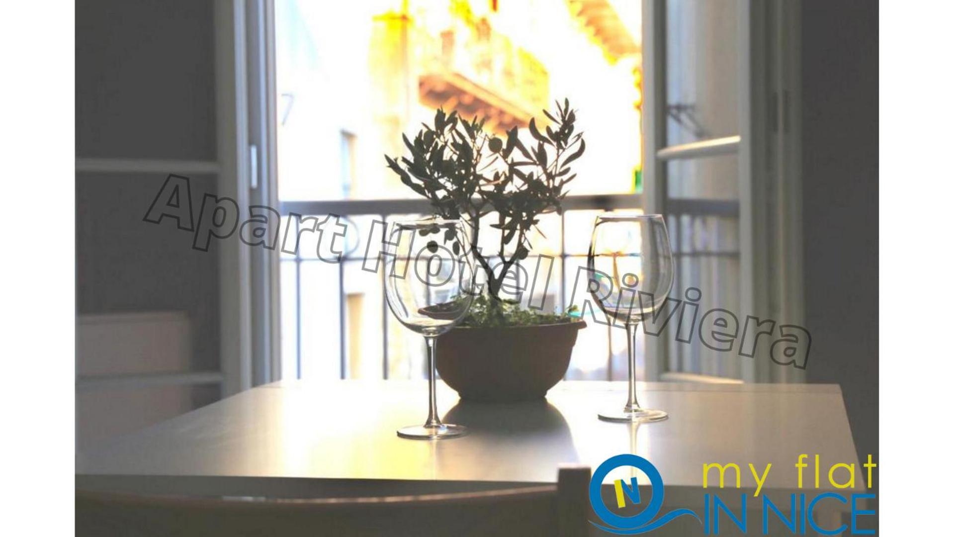 Aparthotel Riviera Nice Cote D'Azur - Old Town - Studio Ac - Sea View - 50M Promenade Des Anglais- La Maison Linda Exterior foto